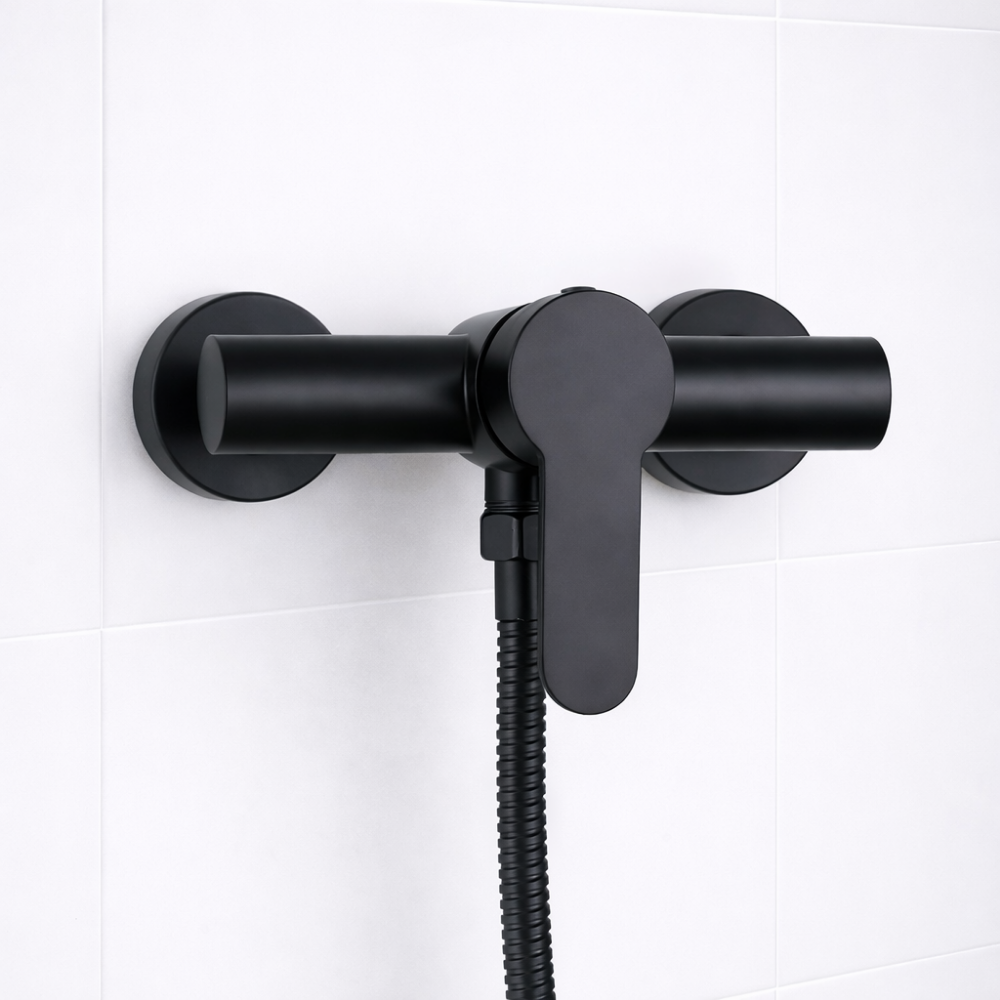 Nocta Bath – Mitigeur bain-douche mural noir eau chaude & froide